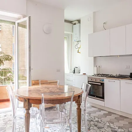 Bnbutler - Casa Lario - Isola District