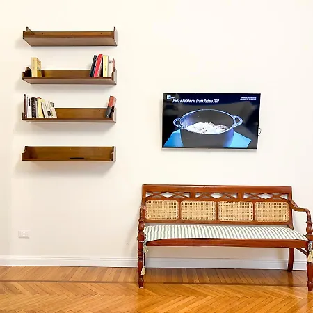 Apartment Casa Mirella Milan