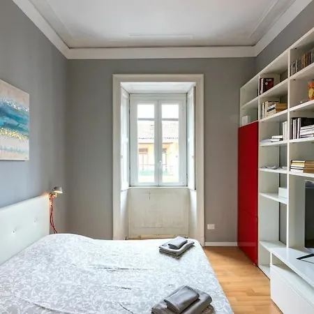 Apartment Sant'ambrogio *