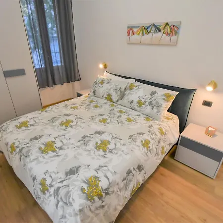 Nolo Flat By Interhome アパート ミラノ