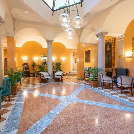Regina 4*