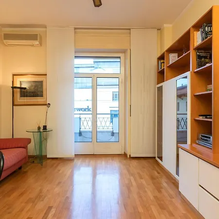 Comodo Tra Brera E Porta Nuova