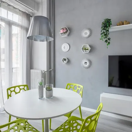Apartament House San Siro Mediolan
