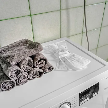 Cav9 - Large With Panoramic View - Милан