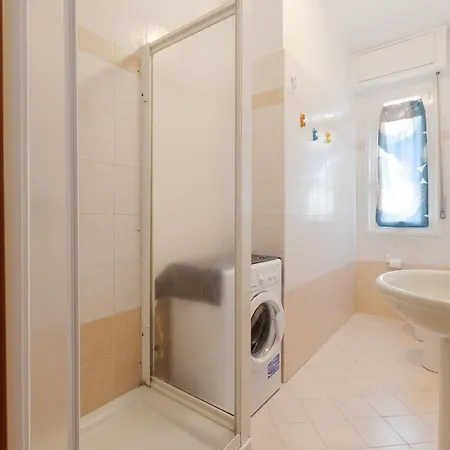 With Balcony - 50 M Far From M1 Pasteur * Milan