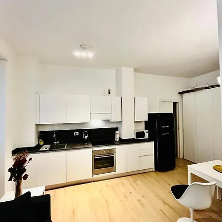 Corso Lodi Apartman *