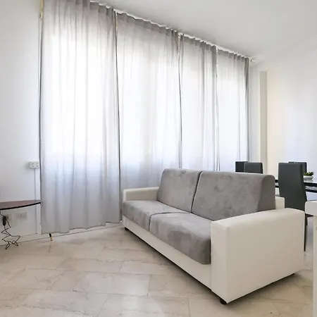 Prestige Boutique Homes - Duomo 1 ミラノ