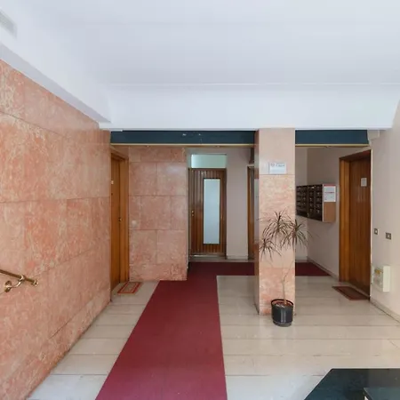 Easylife - - Gaetana Agnesi 18 - Porta Romana Apartament *