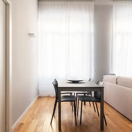 Easyhomes - Botta Apartment *