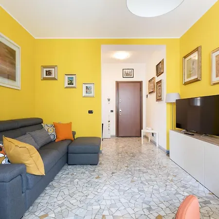 With Balcony - 50 M Far From M1 Pasteur Apartment *