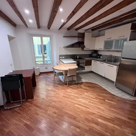 Magnifico Ristrutturato Apartmán Milán