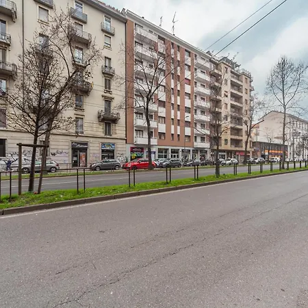 Cozy Apt With Terrace - 500 M Far From Zara M5 Apartment Milan