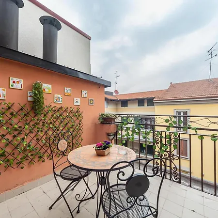 Cozy Apt With Terrace - 500 M Far From Zara M5 Milan