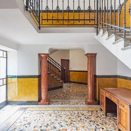 Apartment Cozy Apt With Terrace - 500 M Far From Zara M5 Milan
