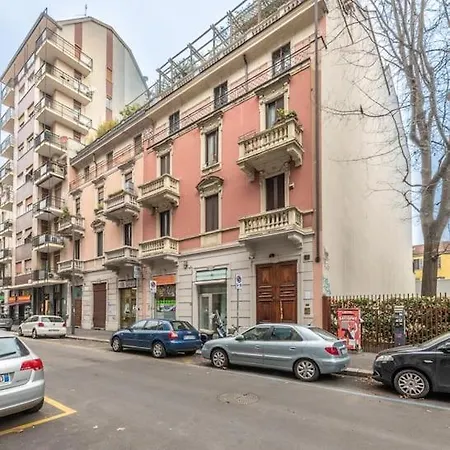 On The Roof: Bright With An Amazing View! *