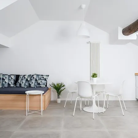 Design Attic Porta Venezia 65m2 - Self Check-in Milan
