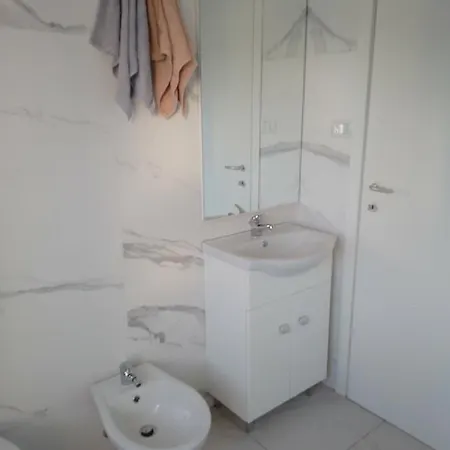 Appartamento Viale Monza Gorla M1