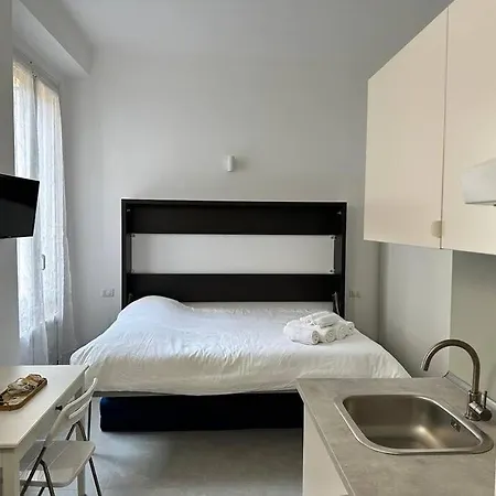 Pernott@milano In Via Rubens Daire *