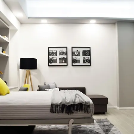 Easylife - Monolocale Confortevole E Rilassante Nel Quartiere Solari, Dotato Di Ogni Comfort Apartamento Milão