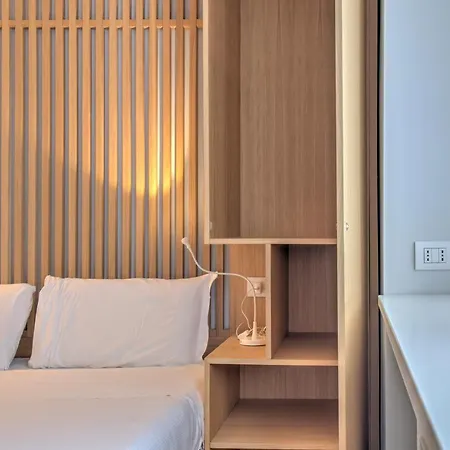 V. Veneto - Porta Venezia - Centro Appartement