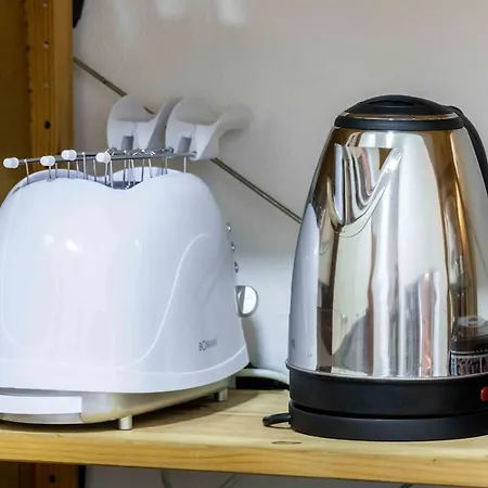 - Buenos Aires - Wi-fi - Netflix - Subway 5 Min - Near Station * Милан