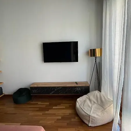 Bocconi 1 Bdr With Style * 밀라노