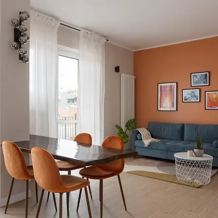 Blue & Orange House Lovely Modern Appartement *