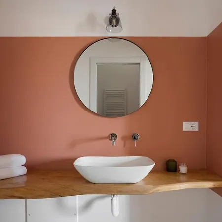 Blue & Orange House Lovely Modern Appartement Milan