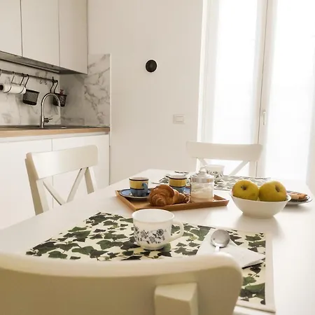 Apartament Primaticcio 6 *