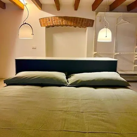 Il Loft Di Audrey アパート ミラノ