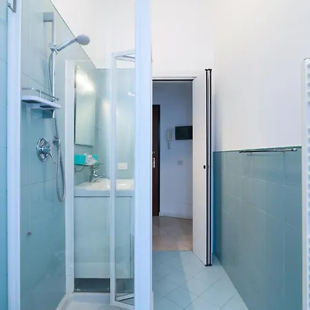 アパート Prestige Boutique Homes - Duomo 1 ミラノ