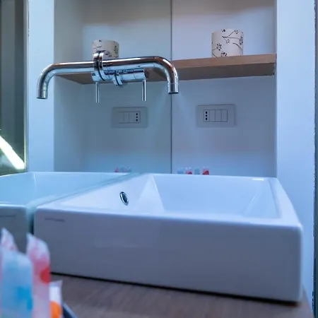 Апартаменты L'arche Comfort & Relax - Loft Garden In Via Torricelli Милан