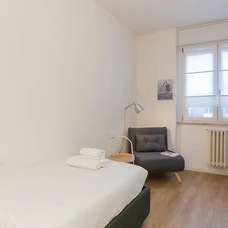 Luxury Near Navigli - Anemoni 5 Apartment