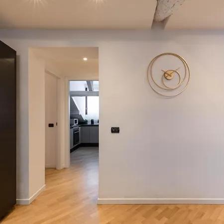 Brera Flat Near Duomo Milaan