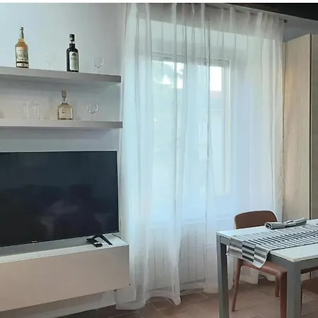 Il Rifugio Sui Navigli Con Garage Privato Gratuito Aria Condizionata & Wi-fi Appartement Milan