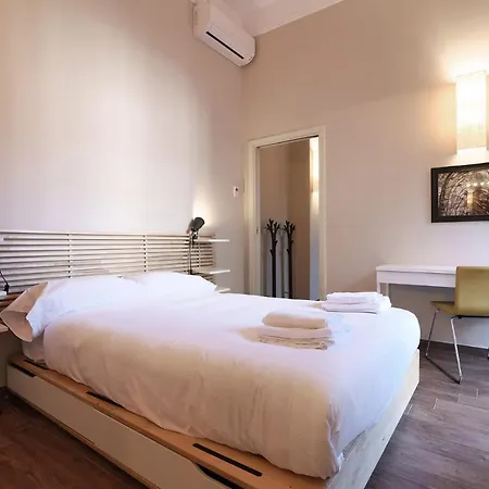 Contempora - Crocetta - Turandot Apartment