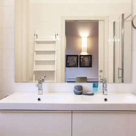 Contempora - Crocetta - Turandot Apartment *