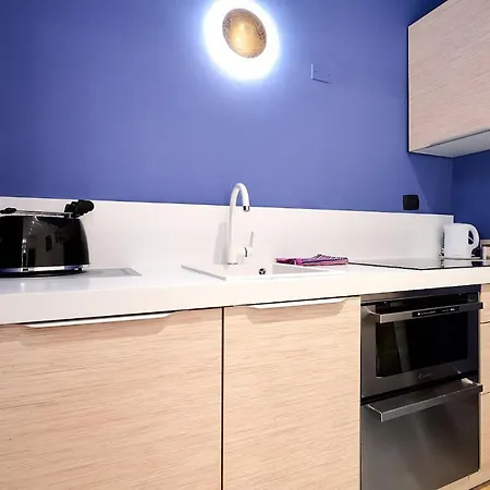 Apartament Ticinese 78 *