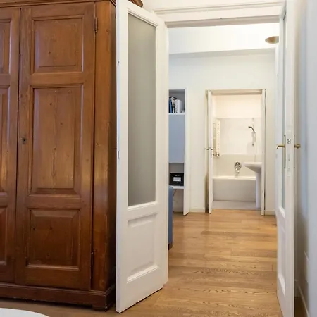 Porta Venezia Elegant Penthouse With Terrace *