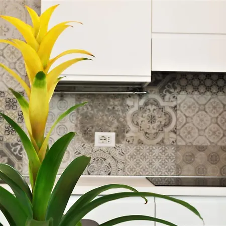 Easylife - Monolocale Confortevole E Rilassante Nel Quartiere Solari, Dotato Di Ogni Comfort Milão