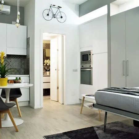 Easylife - Monolocale Confortevole E Rilassante Nel Quartiere Solari, Dotato Di Ogni Comfort * Milão