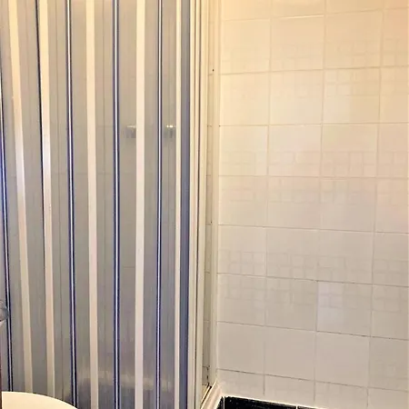 A Due Passi Dalla Stazione Centrale Di Apartment *
