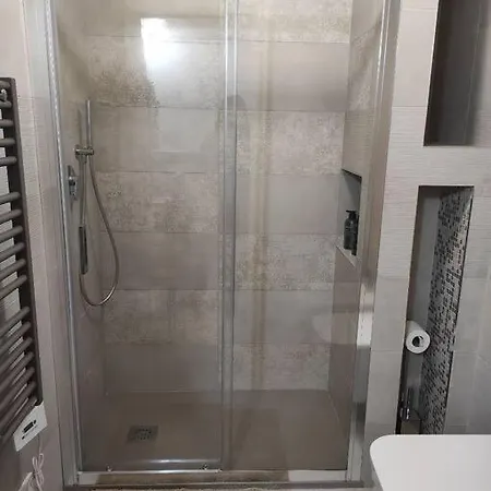 Duomo Porta Venezia Mini Loft Con Wifi E Netflix Apartament