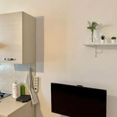 Splendido Bilocale A 4 Fermate Dal Duomo