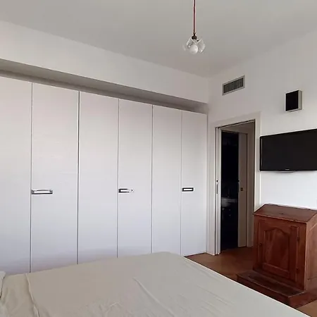 Appartement Lotus Senna Milaan