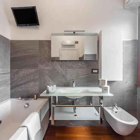 Easylife - - Bari 20 - Barona Mediolan