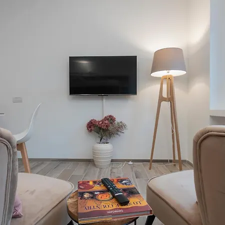 Campania - Ristrutturato Nuovo Vicino M4 Apartment Milan