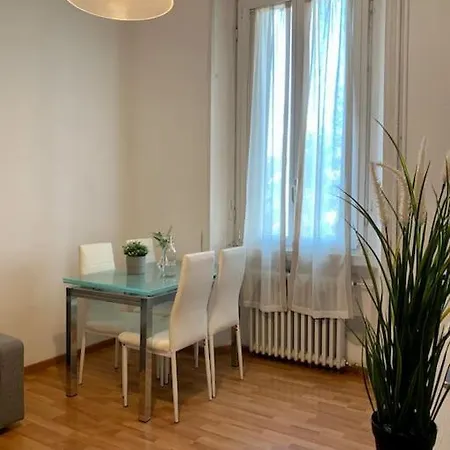 Apartment Splendido Bilocale A 4 Fermate Dal Duomo Milan