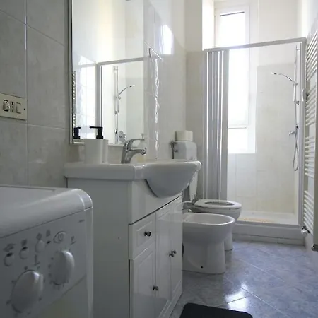 Apartment Splendido Bilocale A 4 Fermate Dal Duomo Milan