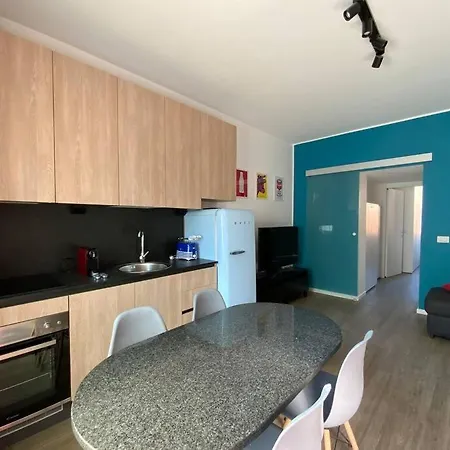 Thebluecorner - Silenzioso Cittastudi Apartman *